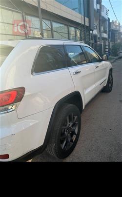 جيب جراند شيروكي